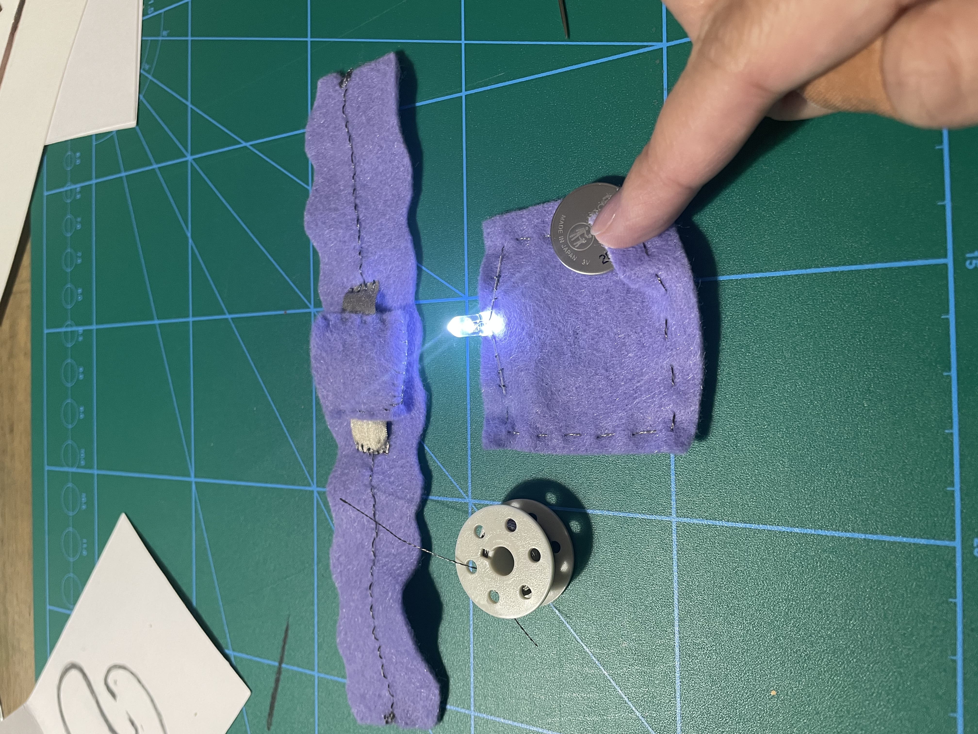 Between my two circuits, this simple square circuit worked the best. It was fun doing the same circuit process with thread and felt because it's a medium I'm comfortable using.